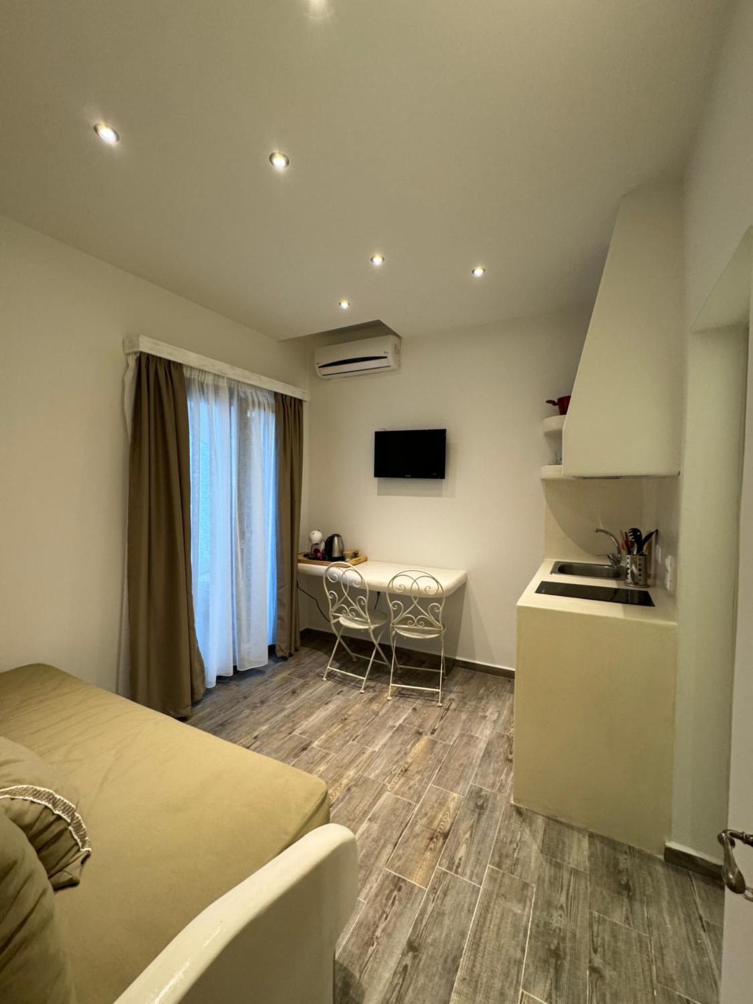 Naxos Petite Studios Agios Prokopios  Exterior photo